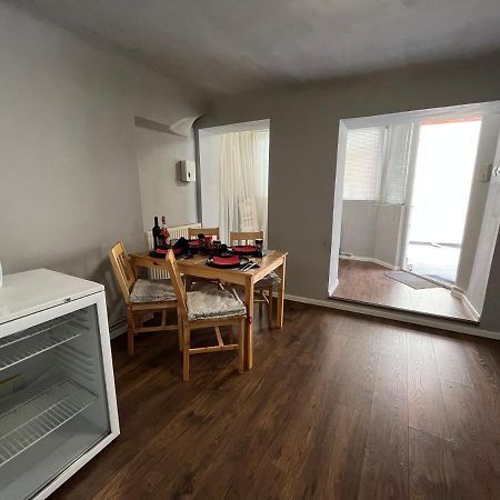 Appartement Grey House à Braşov Extérieur photo
