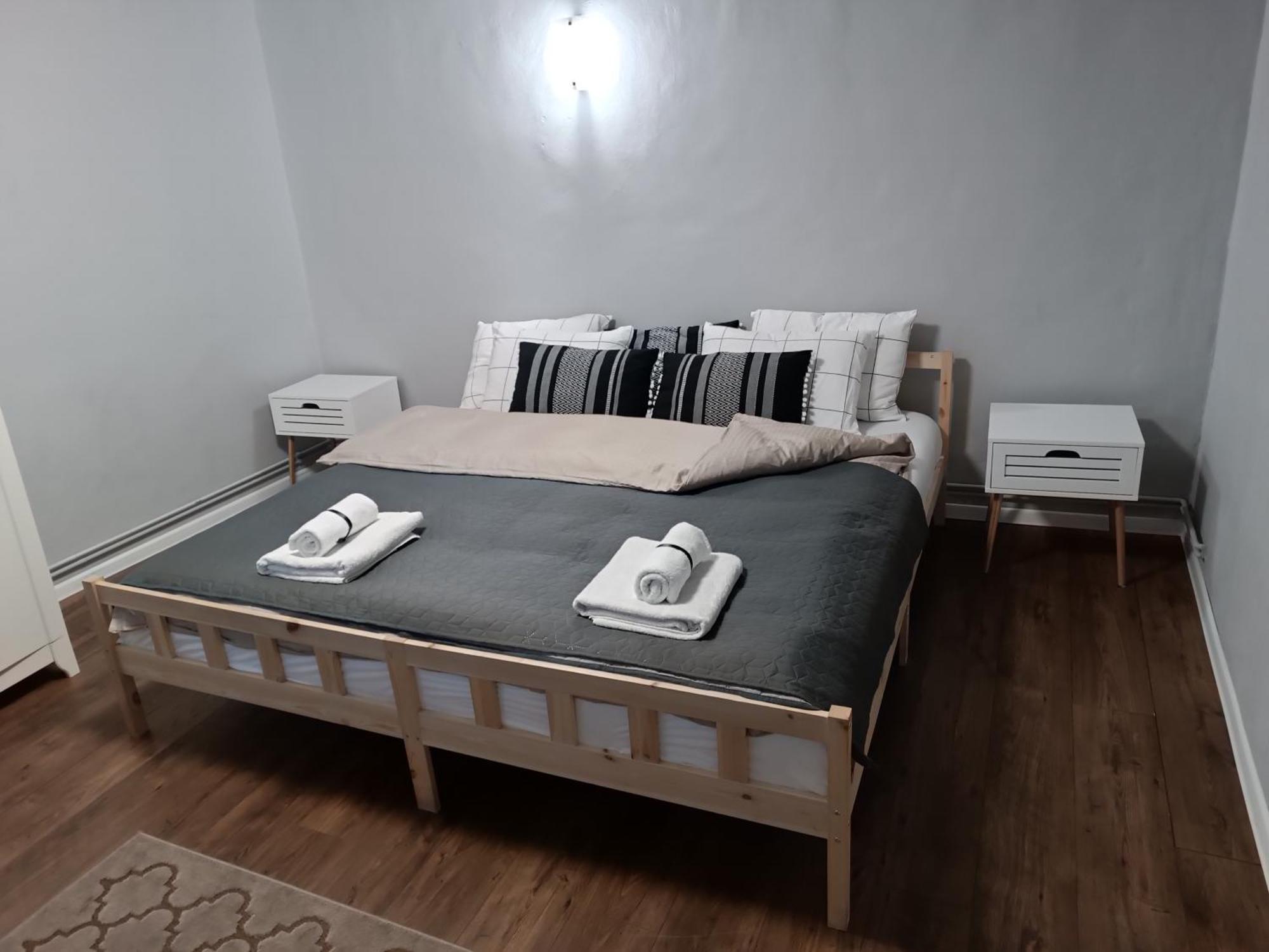 Appartement Grey House à Braşov Extérieur photo